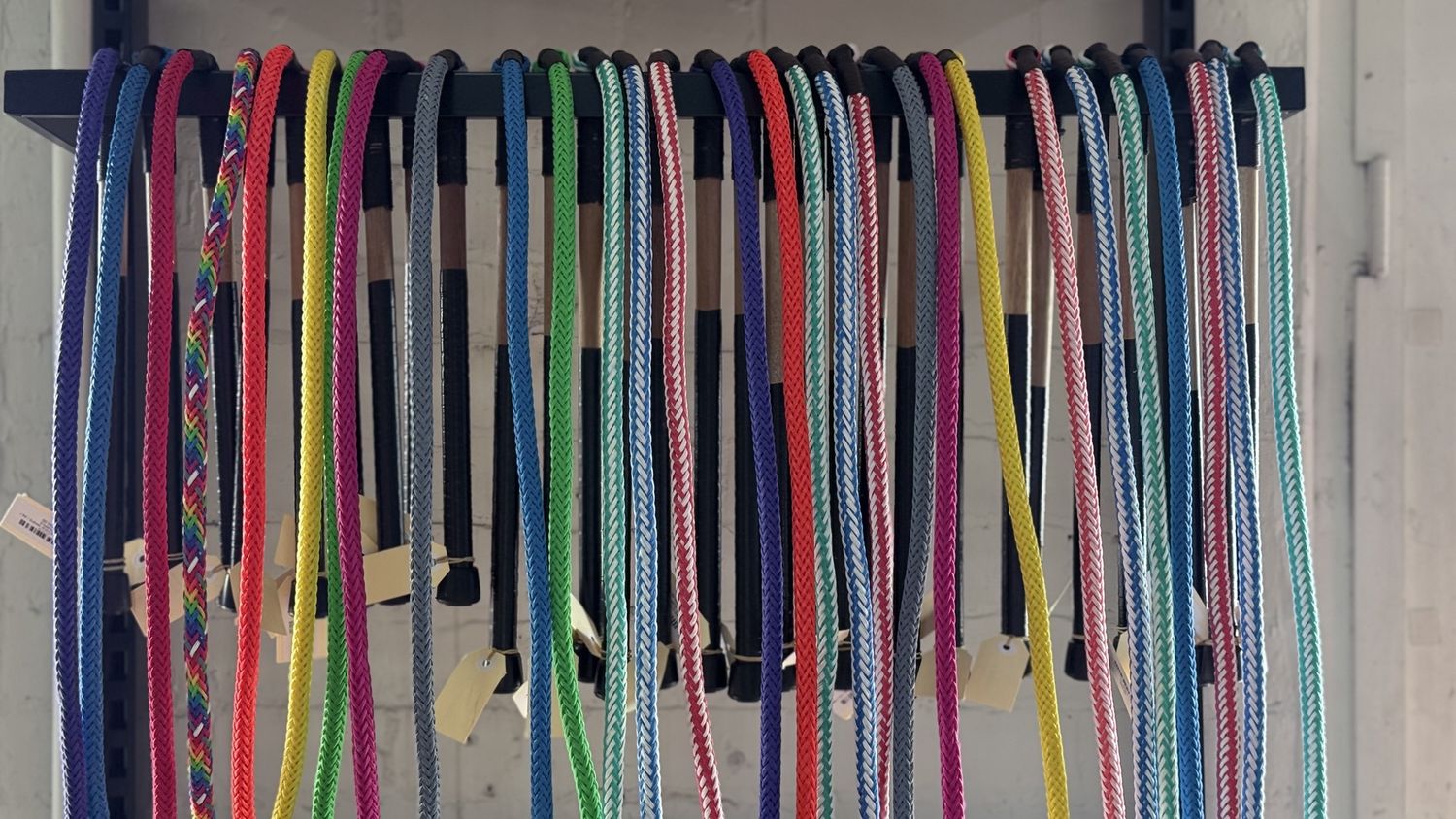 SKI ROPE STOCK WHIPS