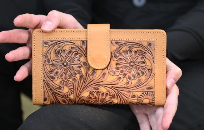 TOOLING LEATHER COWHIDE CARVED CLUTCH WALLET