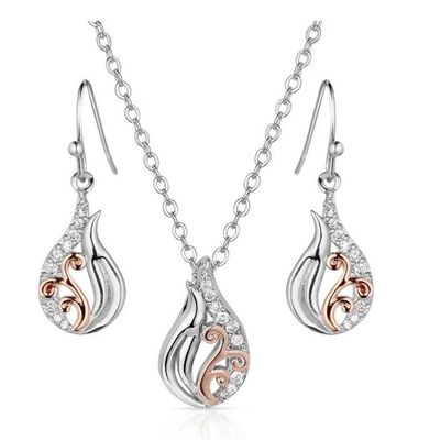 WHISPS OF ELEGANCE JEWELLERY SET