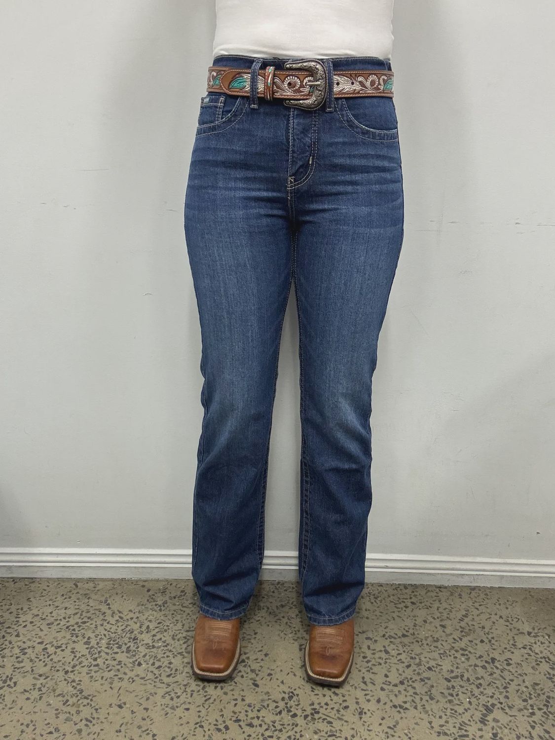 CINCH WOMENS EMERSON HIGH RISE RELAXED FIT STRAIGHT LEG MJ84352001, Leg Length: REGULAR, Size: 0