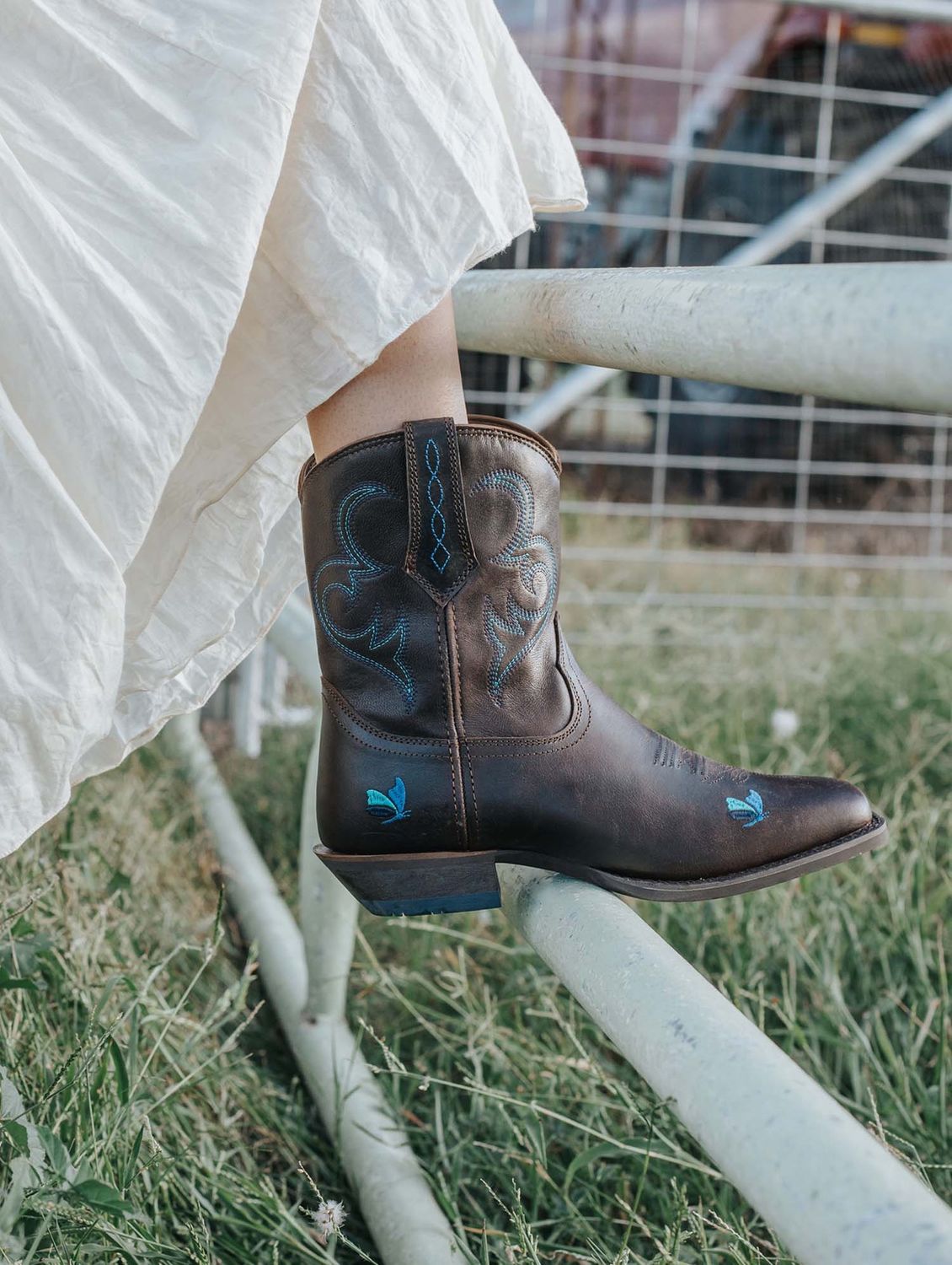DOLLYS LADIES SHORT BOOT