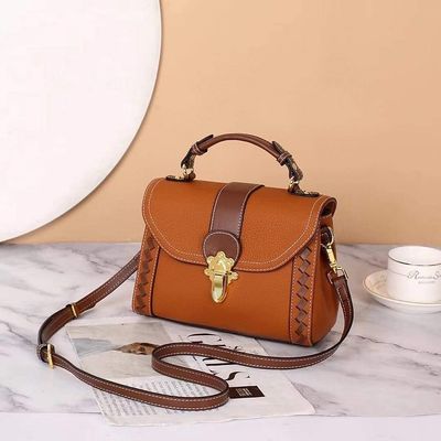ZENEEBA TOGO LEATHER BAG