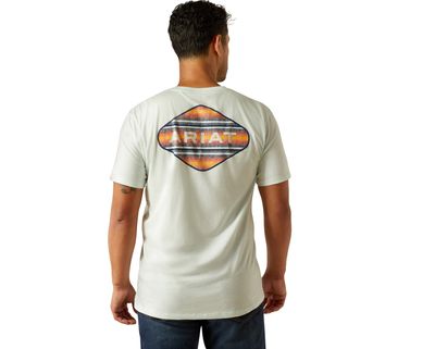 ARIAT MENS SUNRISE BAR HEX TEE.