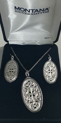 MONTANA SET LACE FRAME.