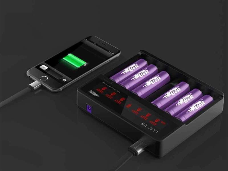 efest Luc V6 Charger