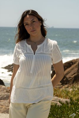 Blusa White Cornucópias