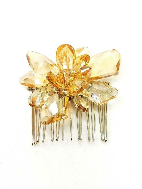 Tempting In Topaz Hair Clip