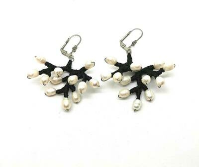 Pretty White Pearl Bridal Earrings