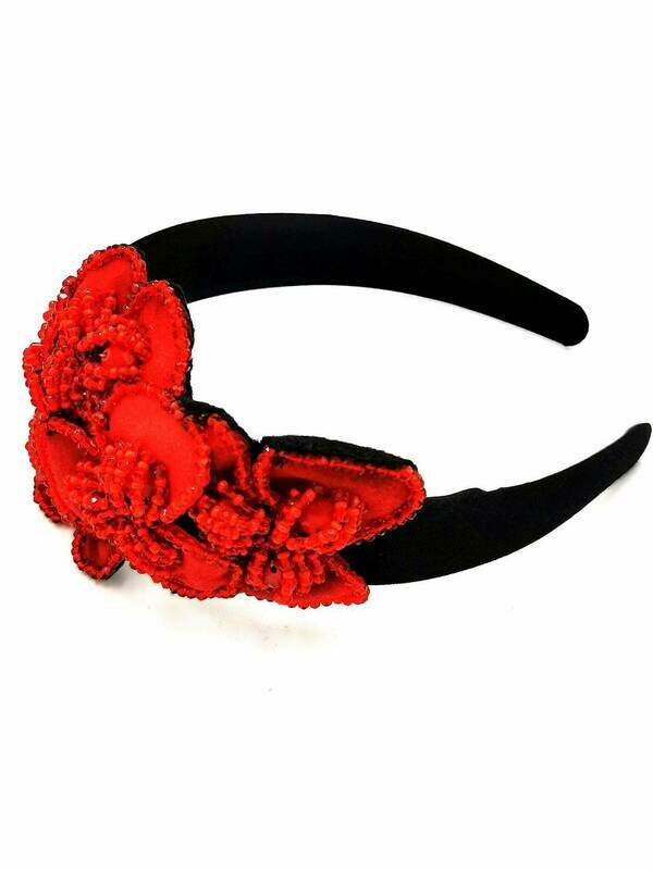 Paint the Town Red Hair Accessory