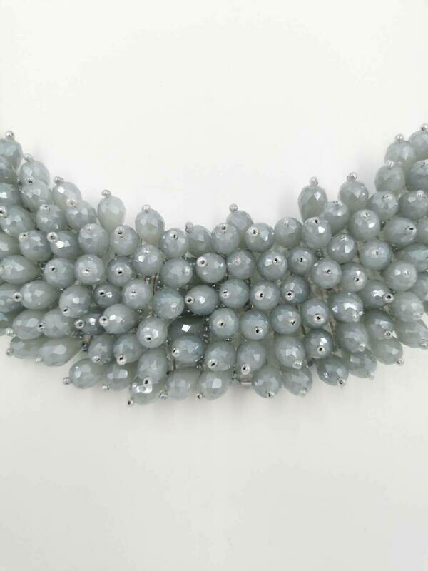 Silvery Show Stopper Necklace
