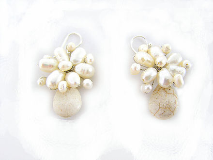 Breathtaking Bridal Pearl &amp; Stone Crystal Earrings