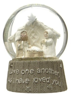 NATIVITY SNOW STORMS WHITE. 6&quot;