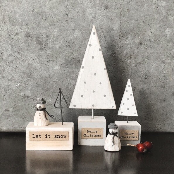 3378 Handmade Christmas tree-White