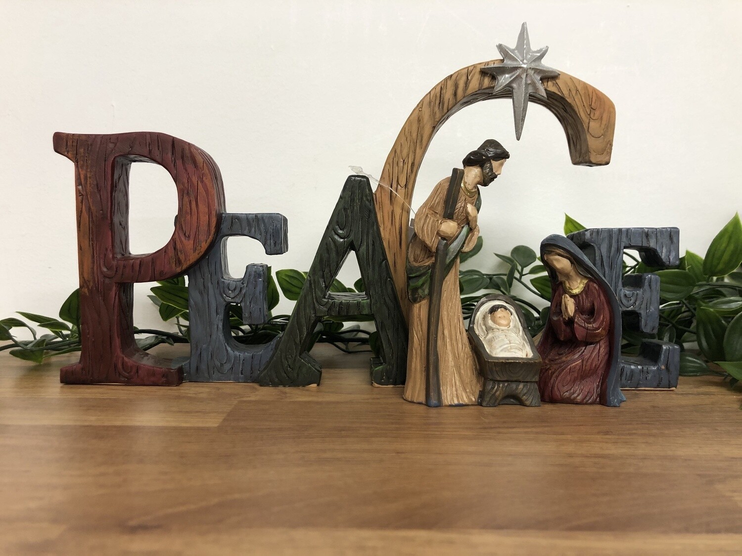 Peace Nativity Holy Family Colour (6.5&quot;x`11&quot;)