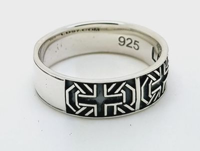 #143 CTR Union Jack Ring