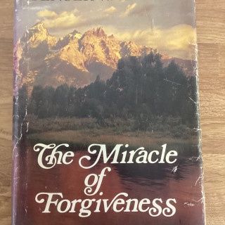 ***PRELOVED/SECOND HAND*** The Miracle of Forgiveness (Paperback) Spencer W Kimball