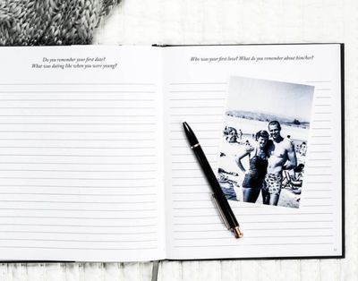 Legacy Journal: A Generational Story &amp; Family Keepsake