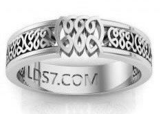 DIS CTR Celtic Band Ring, Ring Size: 6