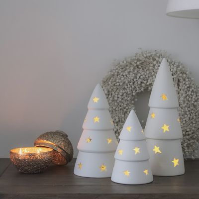 Ceramic Star cut out Christmas Tree