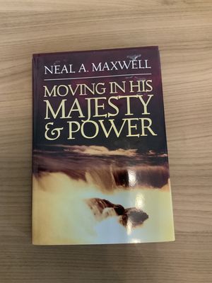 ***PRELOVED/SECONDHAND*** Moving in his Majesty &amp; Power