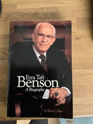 ***PRELOVED/SECONDHAND*** Ezra Taft Benson - A Biography