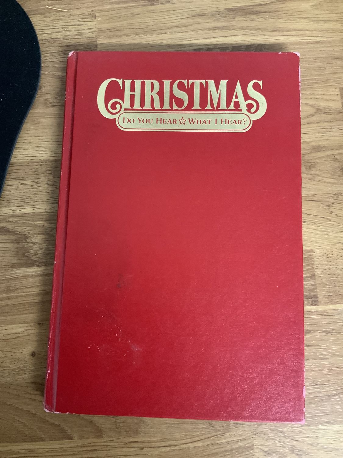 ***PRELOVED/SECONDHAND*** Christmas do you hear what i hear?