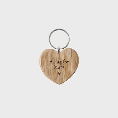 Send with Love 'a Hug For Mum' Oak Heart Keyring