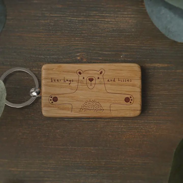 Send with Love &#39;bear Hugs and Kisses&#39; Oak Keyring