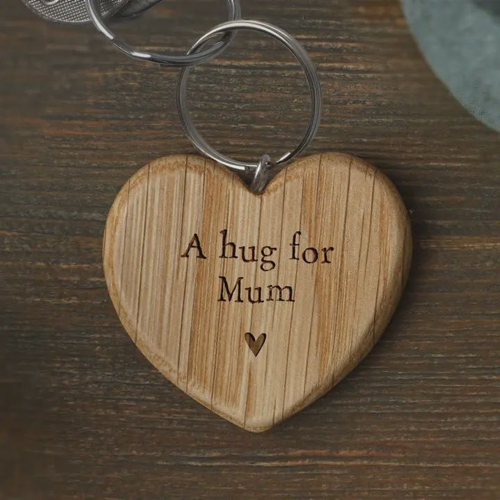 Send with Love &#39;a Hug For Mum&#39; Oak Heart Keyring