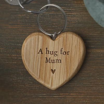 Send with Love &#39;a Hug For Mum&#39; Oak Heart Keyring
