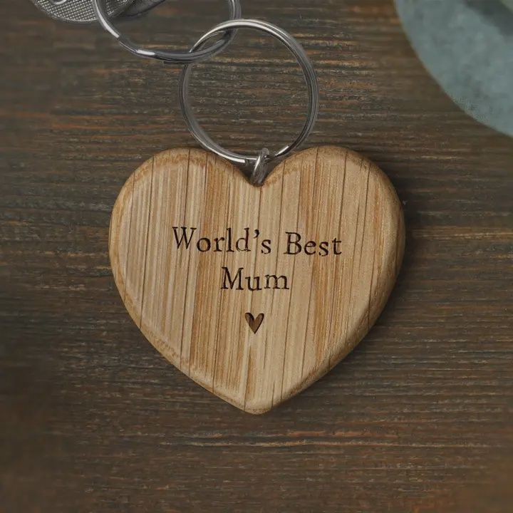 Send with Love &#39;world&#39;s Best Mum&#39; Oak Heart Keyring