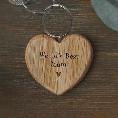 Send with Love &#39;world&#39;s Best Mum&#39; Oak Heart Keyring