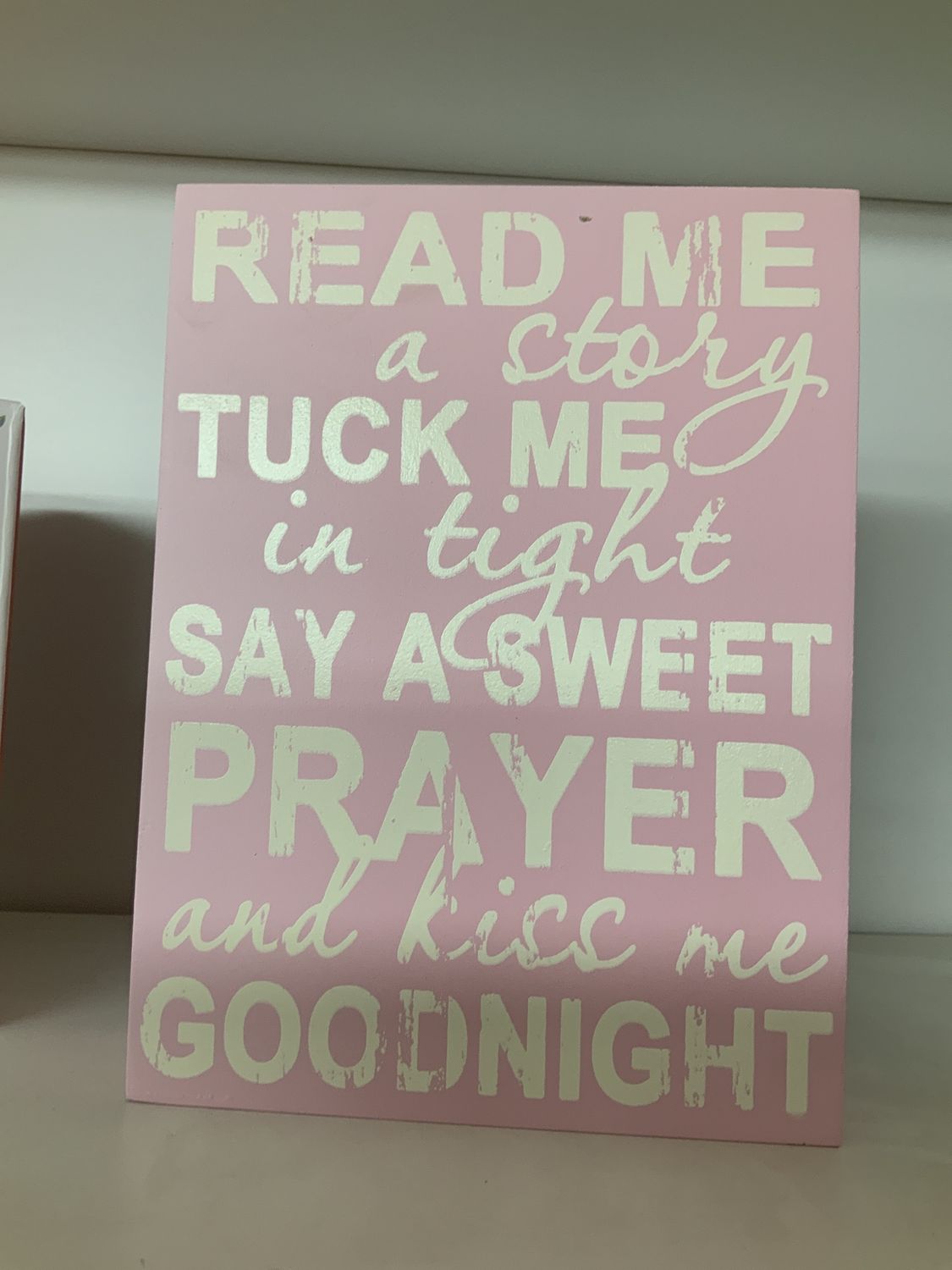 Read me a story pink. Wooden sign