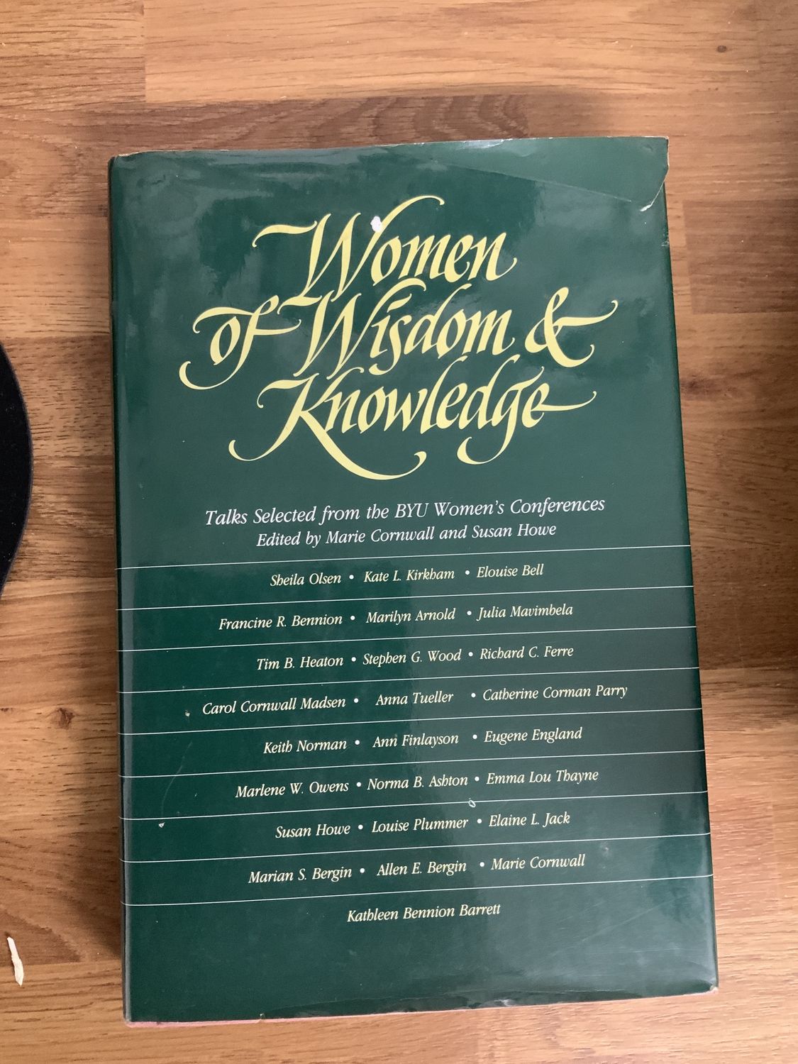 ***PRELOVED/SECONDHAND*** Women of Wisdom &amp; Knowlege