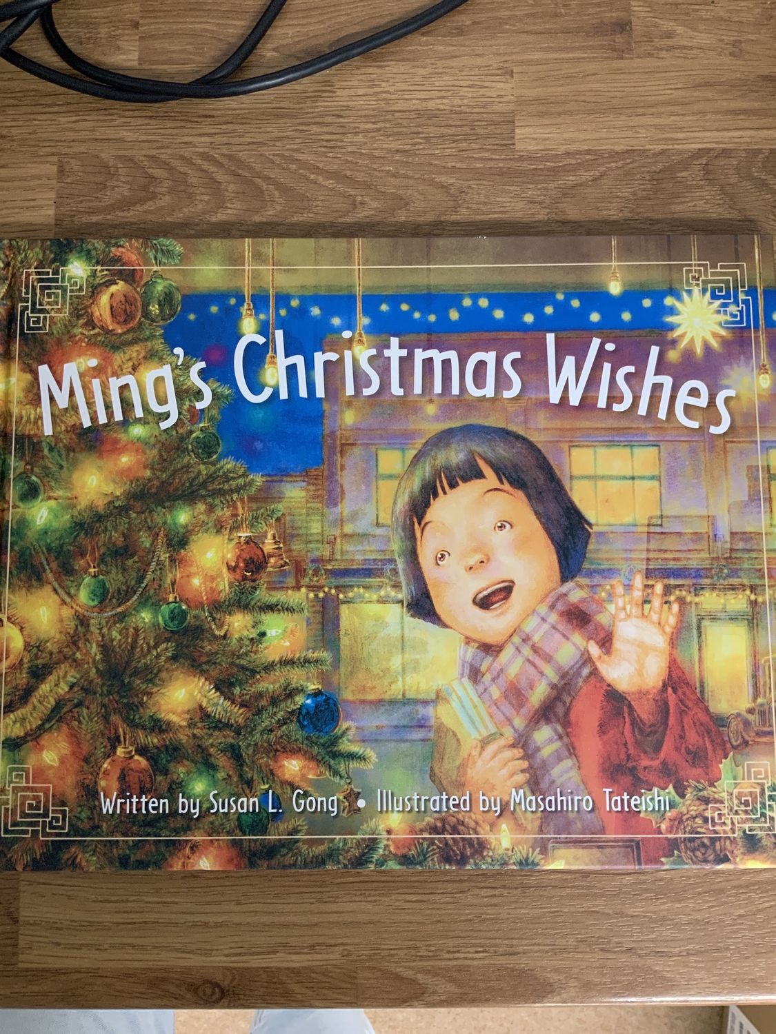 ***PRELOVED/SECONDHAND*** Ming&#39;s Christmas Wishes
