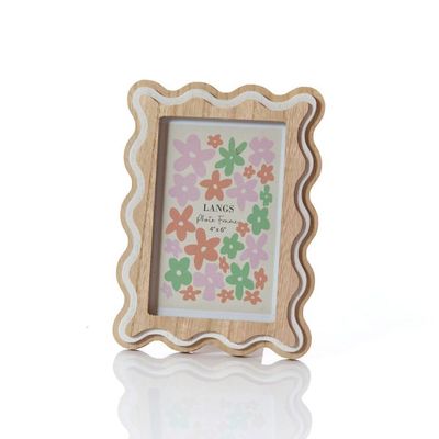 Triple layer wooden scalloped frame - Small