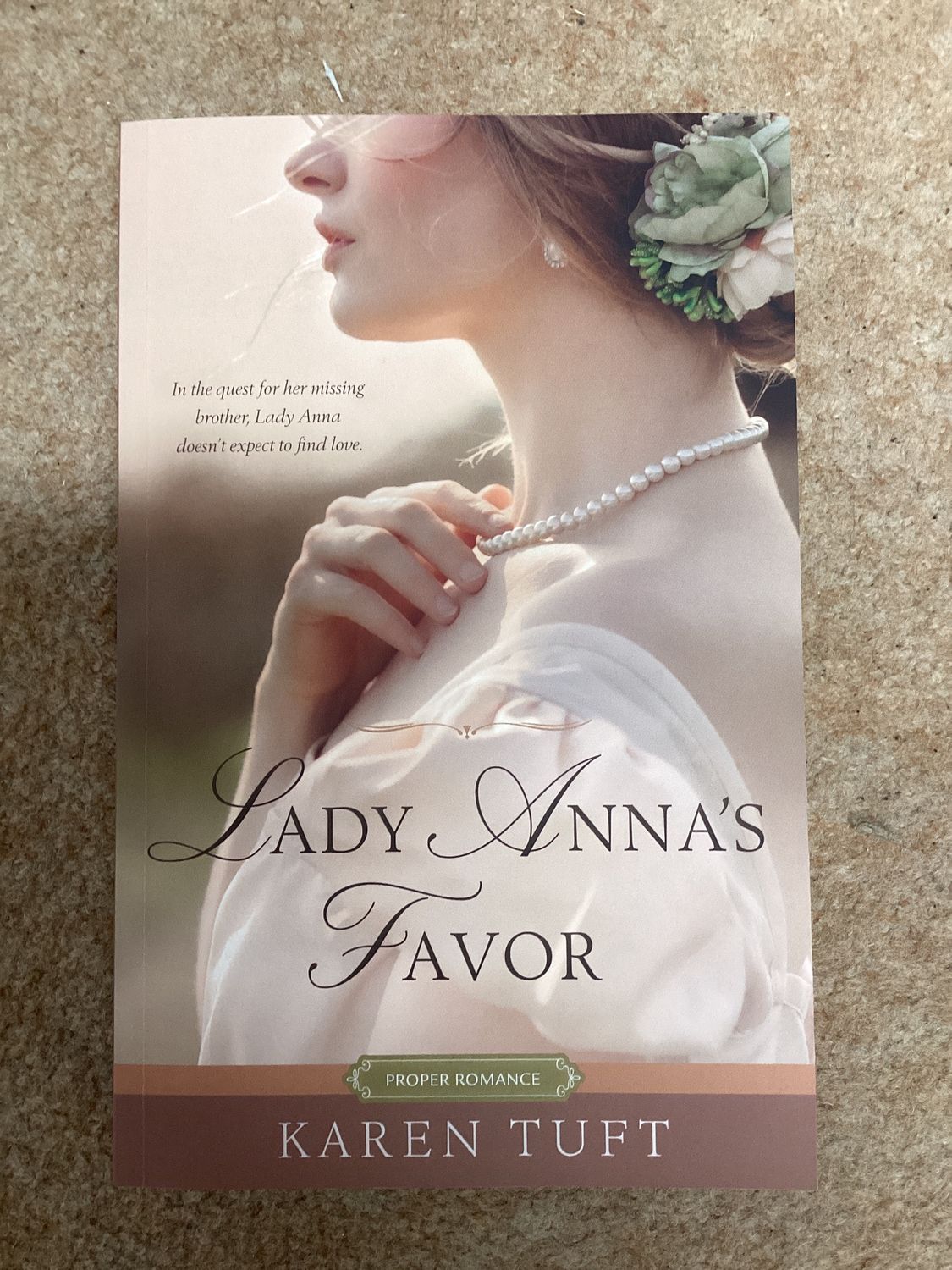 *** PRELOVED/SECOND HAND*** Lady Anna&#39;s Favor. Karen Tuft