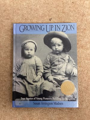 ***PRELOVED/SECOND HAND*** Growing up in Zion