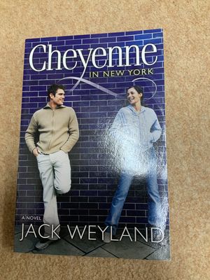 ***PRELOVED/SECONDHAND*** Cheyenne in New York