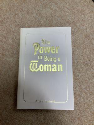 ***PRELOVED/SECONDHAND*** The Power in Being a Woman