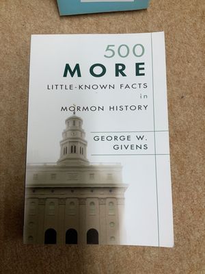 ***PRELOVED/SECONDHAND*** 500 More Little Known Facts