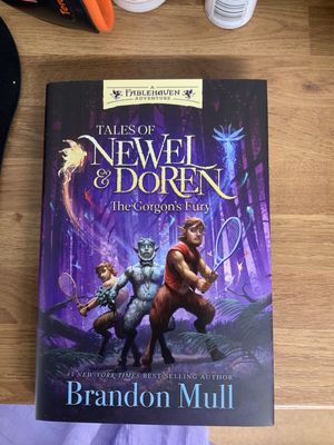 ***PRELOVED/SECONDHAND*** Tales of Newel &amp; Doren
