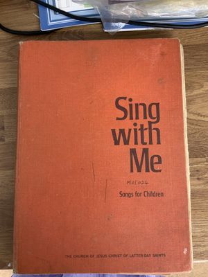 ***PRELOVED/SECONDHAND*** Sing with Me