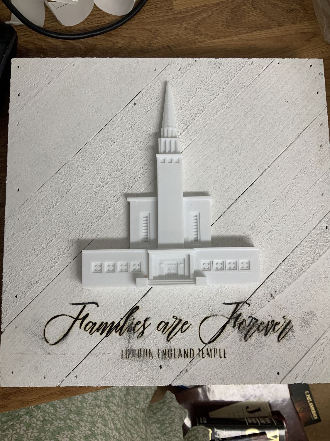 ***PRELOVED/SECONDHAND*** Families are Forever sign