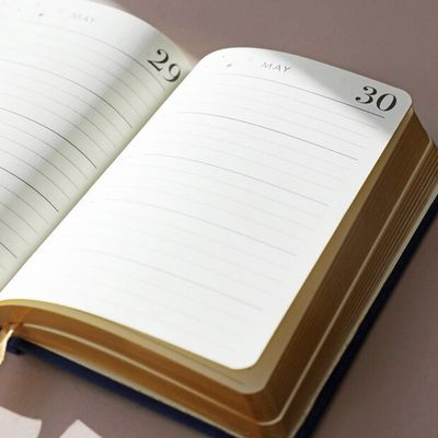A Five Year Thought A Day Journal (Celestial Blue)