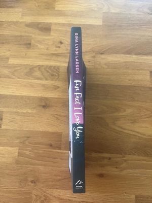 ***PRELOVED/SECONDHAND*** Fun Fact: I Love You. Gina Lynn Larsen