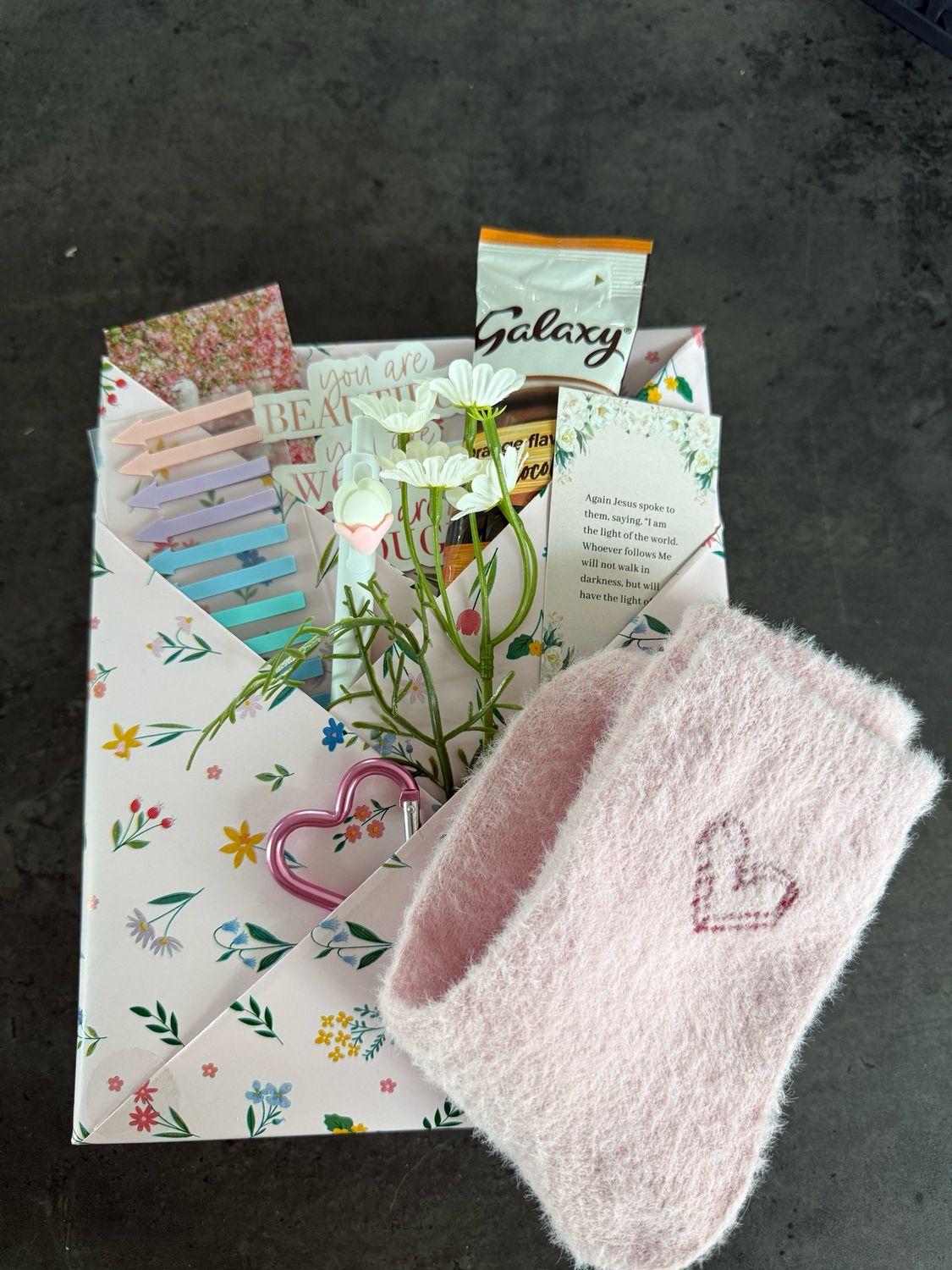 Gift Wrapping, Design: Mother's Day