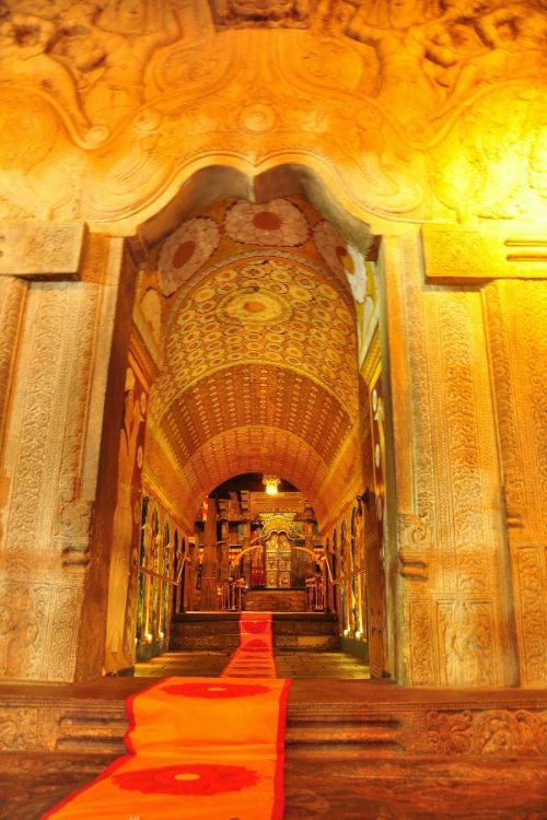 Buddhist Temple Kandy - Buddha Tooth Relic Main Entrance File


