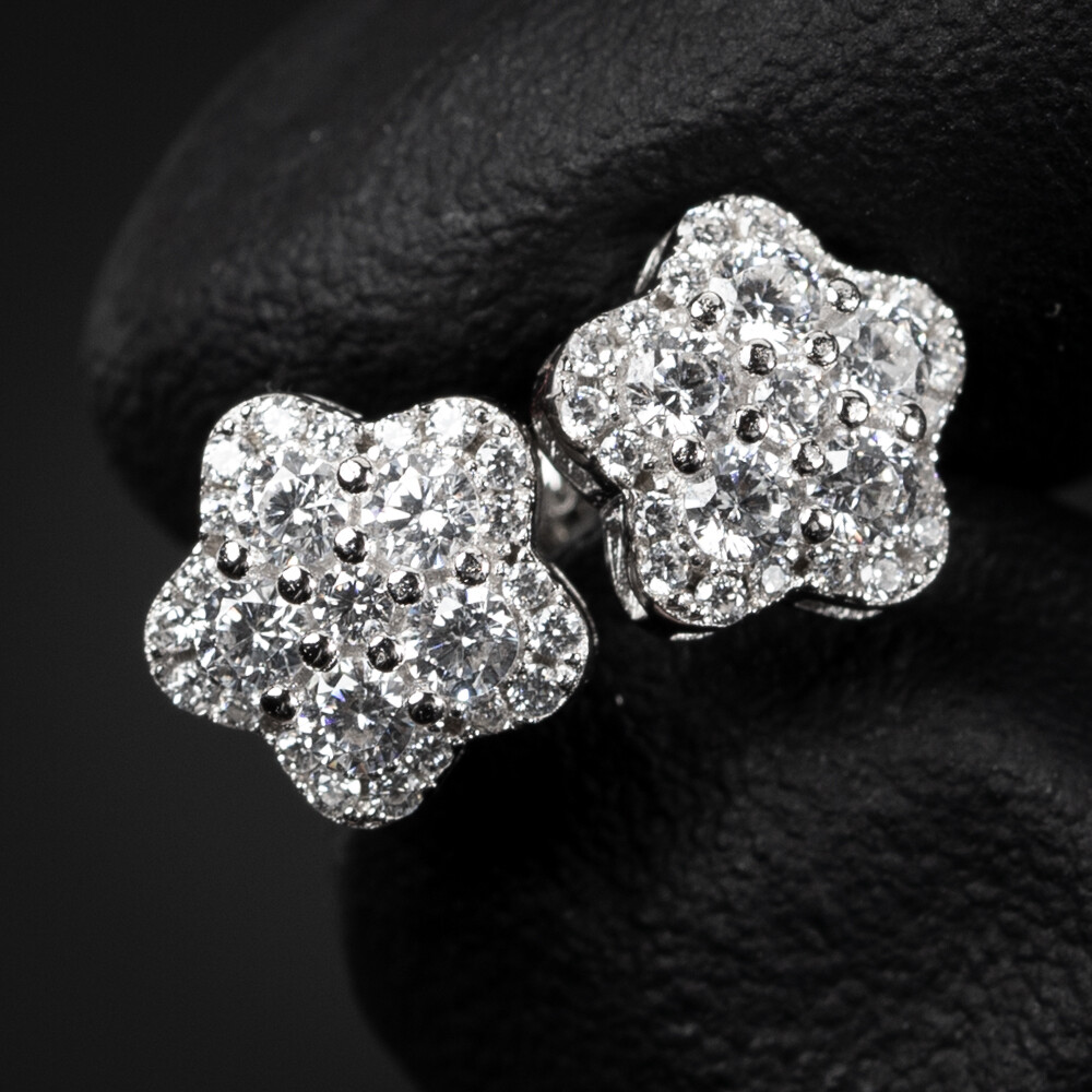 White Gold 925 Sterling Silver Star Flower Cluster Stud Screw Back Earrings White Gold 925 Sterling Silver Star Flower Cluster Stud Screw Back Earrings