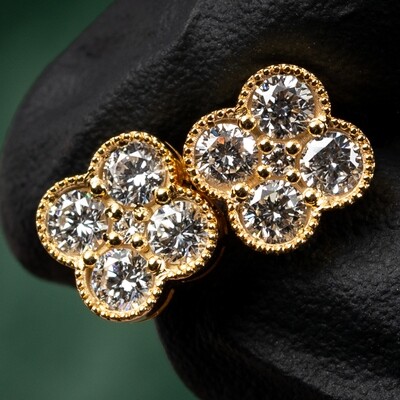 Men's Women's Clover Shape Flower Cluster 14K Yellow Gold VVS 1.21Ct Lab Grown Diamond Stud Earrings